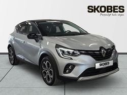Grå Begagnad 2024 Renault Captur Techno SUV | 319 100 kr