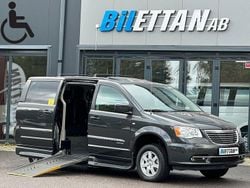 Grå Begagnad 2011 Chrysler Town & Country Van | 239 900 kr (Lite dyr)