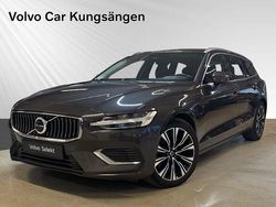 Grå Begagnad 2022 Volvo V60 Core Kombi | 369 900 kr (Marknadspris)