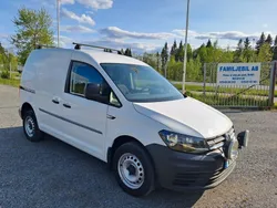 Vit Begagnad 2018 VW Caddy Minibuss | 199 000 kr (Lite dyr)