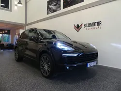 Svart Begagnad 2017 Porsche Cayenne Platinum Edition SUV | 378 900 kr (Lite dyr)