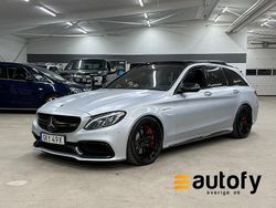 Ljusgrå Begagnad 2016 Mercedes C63S AMG AMG Kombi | 429 800 kr (Marknadspris)