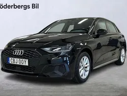 Svart Begagnad 2022 Audi A3 Sportback Proline Halvkombi | 285 500 kr (Marknadspris)