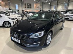 Svart Begagnad 2014 Volvo V60 Momentum Kombi | 134 900 kr (Marknadspris)