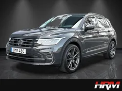 Grå Begagnad 2021 VW Tiguan SUV | 279 900 kr (Marknadspris)