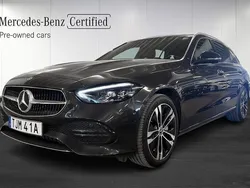 Grå Begagnad 2023 Mercedes C300e Kombi | 529 000 kr (Marknadspris)