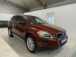 Röd Begagnad 2009 Volvo XC60 Summum SUV | 99 900 kr (Marknadspris)