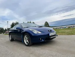 Blå Begagnad 2001 Toyota Celica Halvkombi | 55 000 kr