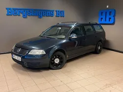 Mörkgrå Begagnad 2005 VW Passat Kombi | 24 900 kr (Lite dyr)