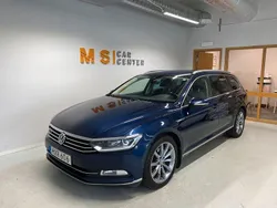 Mörkblå Begagnad 2016 VW Passat GT Kombi | 119 900 kr (Marknadspris)