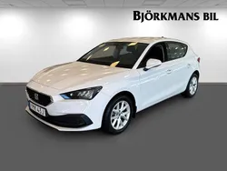Vit Begagnad 2024 Seat Leon Comfort Halvkombi | 239 900 kr (Lite dyr)