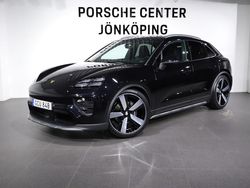 Svart (black) Ny 2025 Porsche Macan SUV | 1 215 000 kr (Lite dyr)