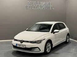 Vit Begagnad 2021 VW Golf VIII Halvkombi | 209 900 kr (Marknadspris)