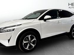 Vit Begagnad 2022 Nissan Qashqai SUV | 229 900 kr (Marknadspris)