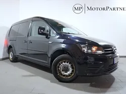 Svart Begagnad 2016 VW Caddy Maxi Minibuss | 109 900 kr (Lite dyr)