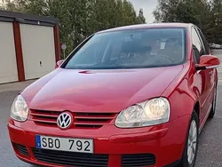 Röd Begagnad 2007 VW Golf V Trendline Halvkombi | 47 000 kr (Marknadspris)