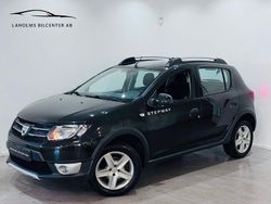 Svart Begagnad 2014 Dacia Sandero Stepway Halvkombi | 59 900 kr (Marknadspris)
