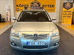 Grå Begagnad 2007 Toyota Avensis Kombi | 24 900 kr (Marknadspris)