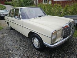 Begagnad 1972 Mercedes 200 Sedan | 70 000 kr