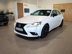 Vit Begagnad 2016 Lexus IS300h Sport Line Sedan | 219 900 kr (Bra pris)