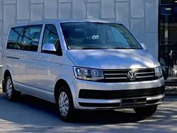 Silver Begagnad 2016 VW Caravelle Comfortline Minibuss | 319 000 kr (Dyr)