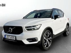 Vit Begagnad 2018 Volvo XC40 R-Design SUV | 299 900 kr (Marknadspris)