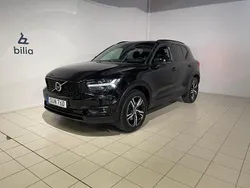 Svart Begagnad 2019 Volvo XC40 R-Design SUV | 339 500 kr (Lite dyr)