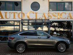 Grå metallic Begagnad 2021 Mercedes GLC300e AMG line Sportkupé | 439 000 kr (Marknadspris)