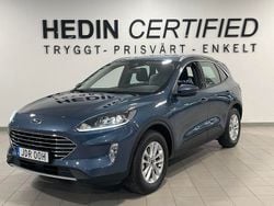 Blå (blue) Begagnad 2022 Ford Kuga Titanium SUV | 259 900 kr (Marknadspris)