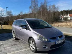 Mitsubishi Grandis