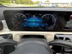 Vit Begagnad 2021 Mercedes A250 Sedan | 345 000 kr