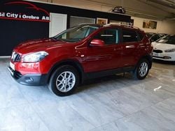 Röd Begagnad 2013 Nissan Qashqai SUV | 99 900 kr (Marknadspris)