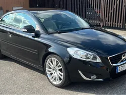 Svart Begagnad 2012 Volvo C70 Summum Cab | 173 000 kr (Marknadspris)