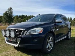 Svart Begagnad 2010 Volvo XC60 Summum SUV | 75 000 kr (Bra pris)