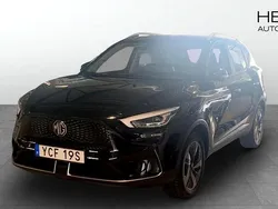 Svart (black) Begagnad 2022 MG ZS Luxury Sedan | 244 900 kr (Superpris)
