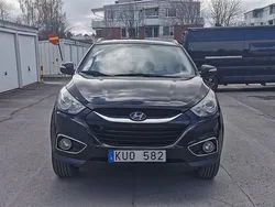 Svart Begagnad 2011 Hyundai ix35 SUV | 74 900 kr (Marknadspris)