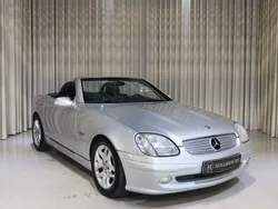 Silver Begagnad 2003 Mercedes SLK200 Cab | 79 900 kr (Marknadspris)