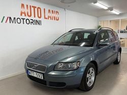 Grön Begagnad 2005 Volvo V50 Kombi | 44 900 kr (Marknadspris)