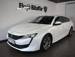 Vit (vitmetallic) Begagnad 2021 Peugeot 508 Allure Kombi | 219 500 kr (Superpris)