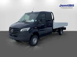 Blå Ny 2025 Mercedes Sprinter Van | 831 250 kr