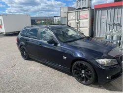 Blå Begagnad 2009 BMW 325 Kombi | 95 000 kr (Marknadspris)