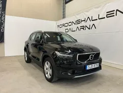 Svart Begagnad 2021 Volvo XC40 Momentum SUV | 299 900 kr (Marknadspris)