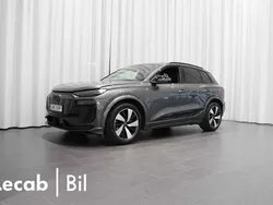 Grå Begagnad 2024 Audi Q6 e-tron S-Line SUV | 899 500 kr (Dyr)