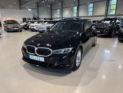 Svart Begagnad 2023 BMW 320 Shadowline Kombi | 379 900 kr (Marknadspris)