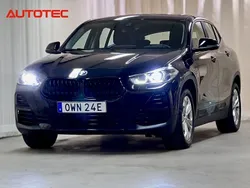 Svart Begagnad 2022 BMW X2 Advantage SUV | 329 500 kr