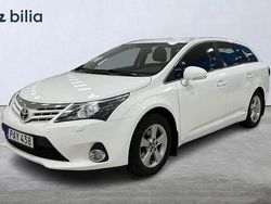 Vit Begagnad 2013 Toyota Avensis Business Edition Kombi | 149 900 kr (Dyr)