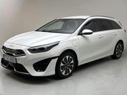 Vit Begagnad 2023 Kia Ceed Sportswagon Advance Kombi | 245 000 kr (Marknadspris)
