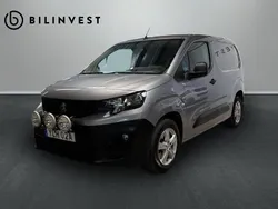 Grå Begagnad 2019 Peugeot Partner Minibuss | 189 900 kr (Lite dyr)