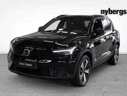 Svart Begagnad 2023 Volvo XC40 Core SUV | 359 900 kr