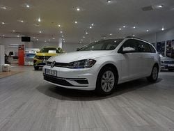 Vit Begagnad 2020 VW Golf VIII Kombi | 199 000 kr (Marknadspris)